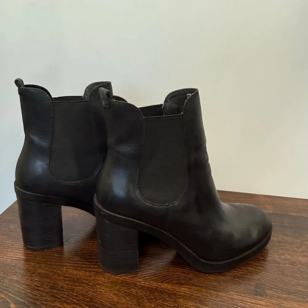 Crown Vintage Women’s after hours Chelsea black leather ankle chunky sole boot s